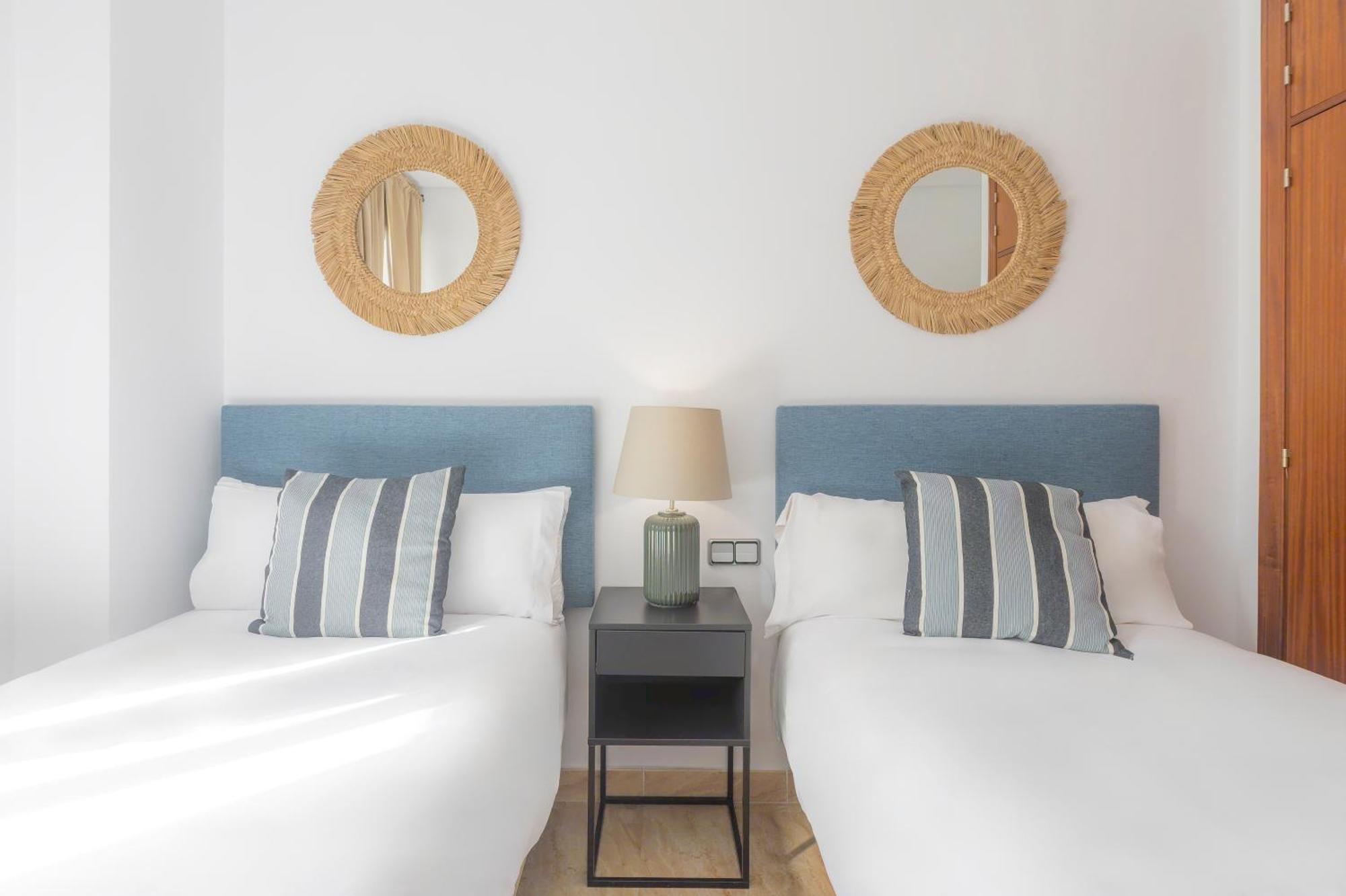 Apartamentos Moon Dreams Puerto El Puerto de Santa María Buitenkant foto