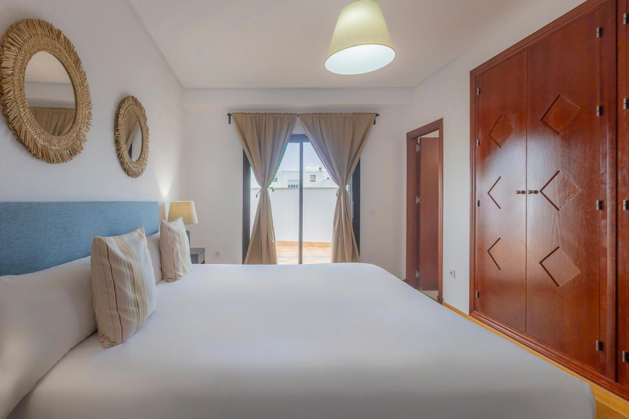 Apartamentos Moon Dreams Puerto El Puerto de Santa María Buitenkant foto